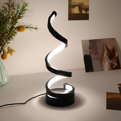 Spiralformet bordlampe